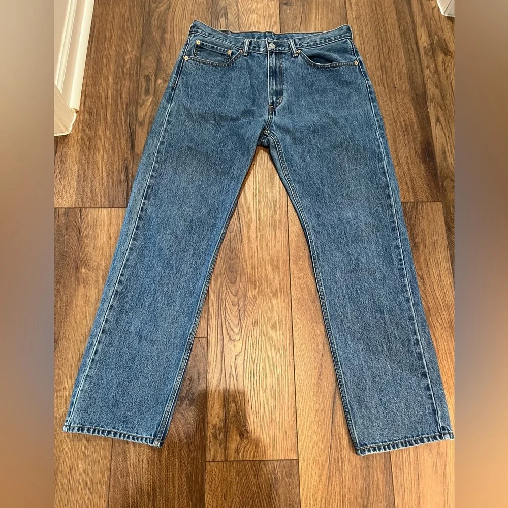 Levi’s 505 Orginal Straight Leg Regular Men’s Jeans 36x32 Medium Wash